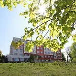 Hotel Na Skarpie 2*