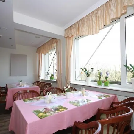 Hotel Na Skarpie Olsztyn (Warmian-Masurian)