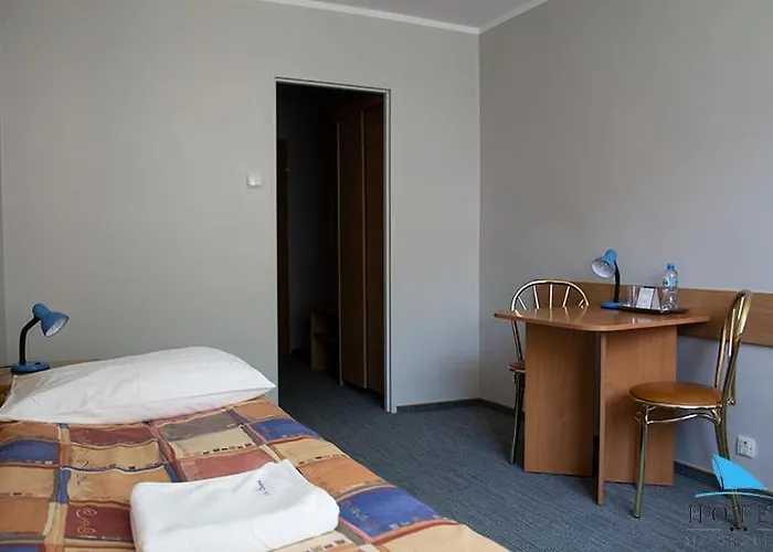 娜斯卡派酒店 2*